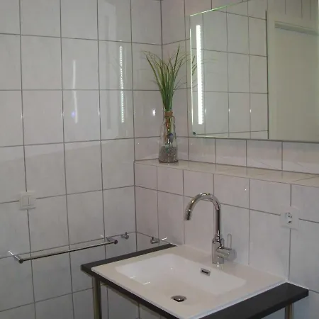 Am Seeufer 59a 9 Appartement Waren (Mueritz)