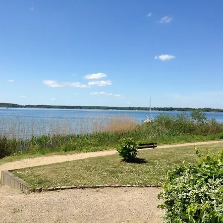 Am Seeufer 59a 9 Appartement Waren (Mueritz)